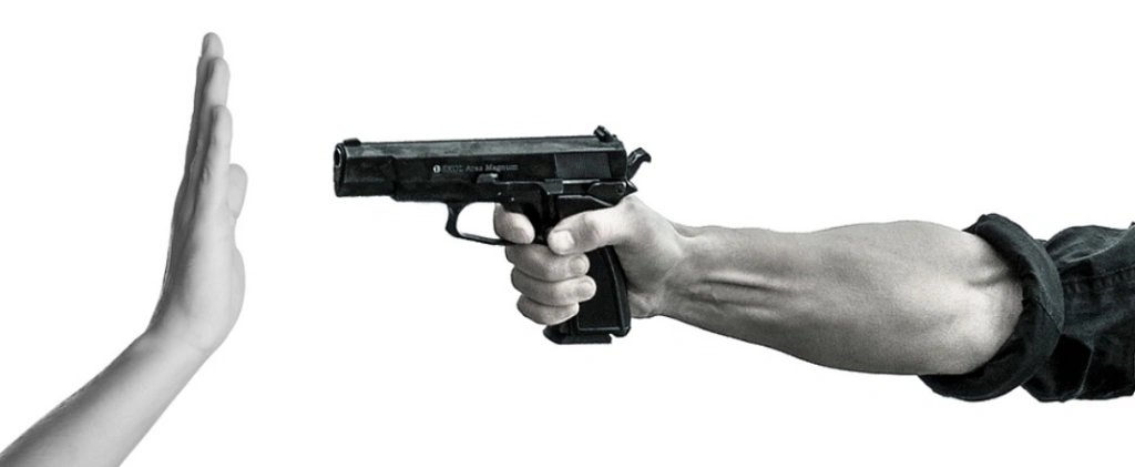 fegyver pisztoly pixabay