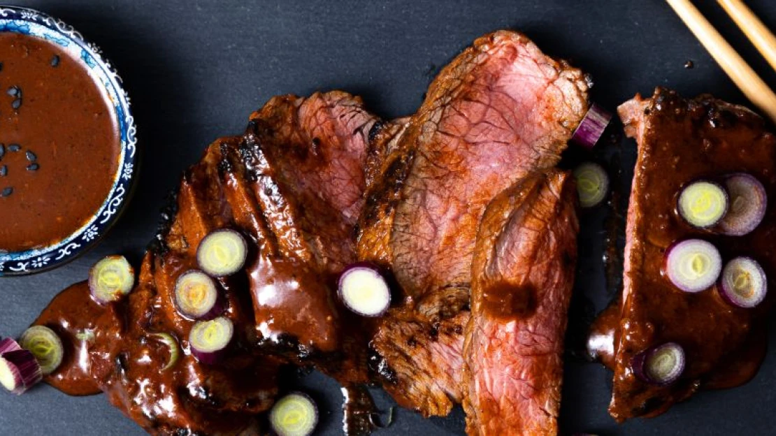 Ínyenc vacsora 15 perc alatt: koreai gochujang pasztás steak