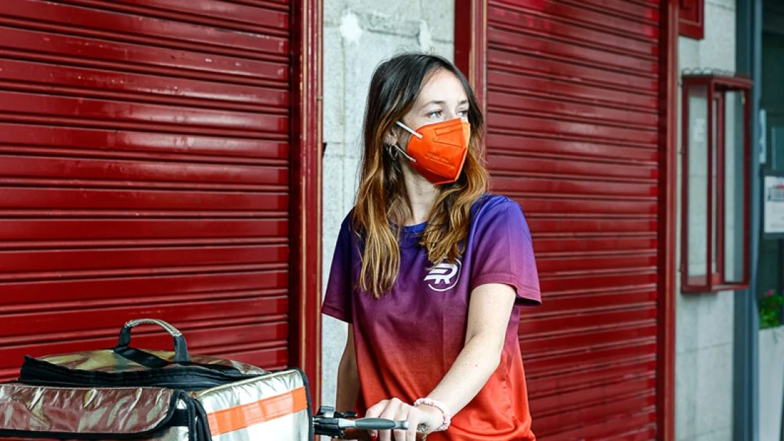 A Foodpanda és a Wolt után jön a Rocket, már rendelni lehet tőlük Budapesten