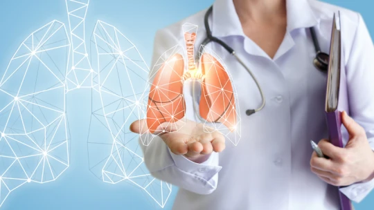 Úgy tűnik, kevésbé veszélyes a tüdőre az omikron, mint a többi variáns