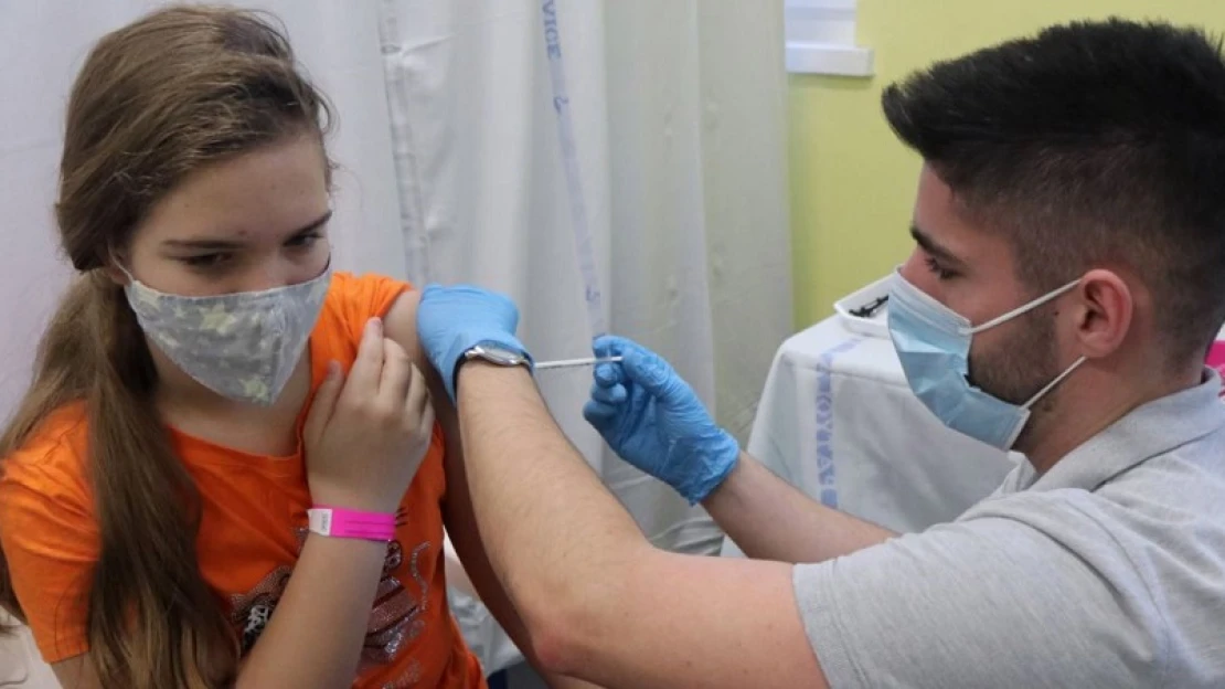 Heteken belül elindulhat az öt év alattiak oltása az USA-ban