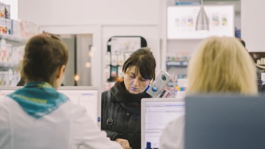 A gyógyszerész nem fogja házhoz vinni a nem vényköteles szereket