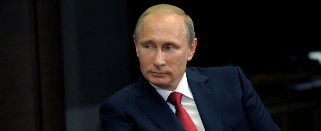 Putyin legfőbb bizalmasa bábként mozgatja az orosz médiát, de mindvégig láthatatlan marad