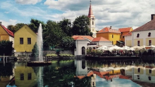 Kis ország szakadékokkal – a fél ország jövedelmét visszavetette a covidjárvány