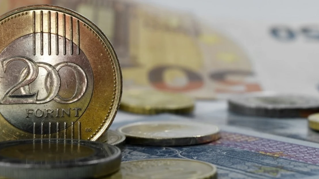 Így kezdett reggel a forint a tegnapi MNB-üzenet után