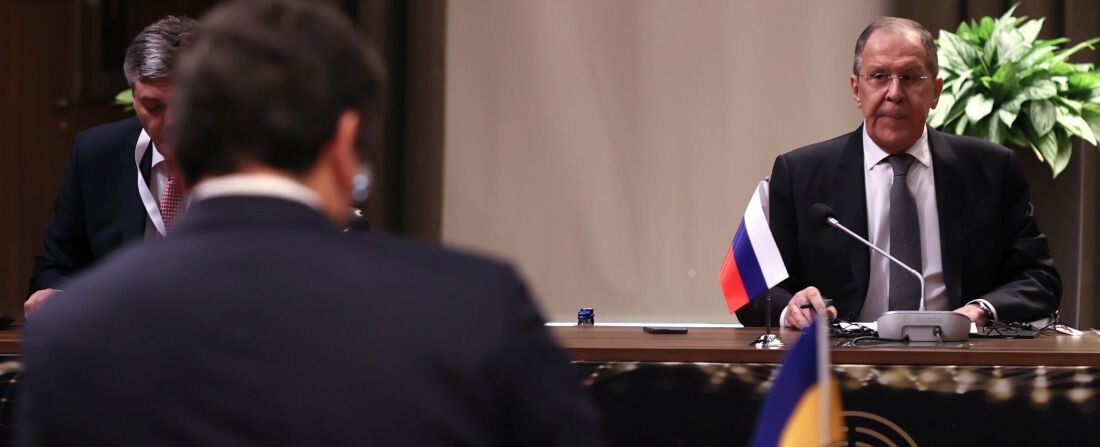 Lavrov: Putyin nem utasítana el egy találkozót Zelenszkij elnökkel