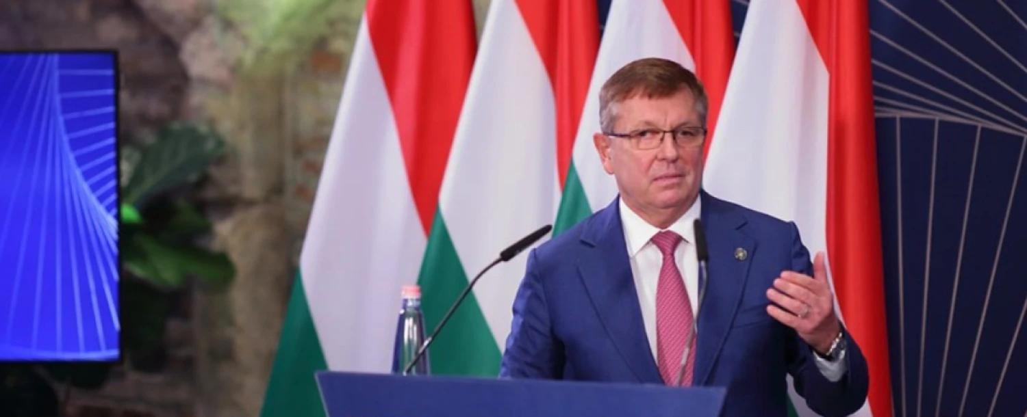 Brutális kamatemelés a jegybanktól, megtáltosodott a forint