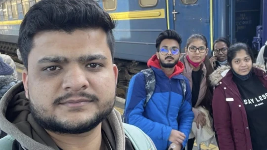 A magyar Mama, aki az elsők között menekített ki hét indiait Ukrajnából