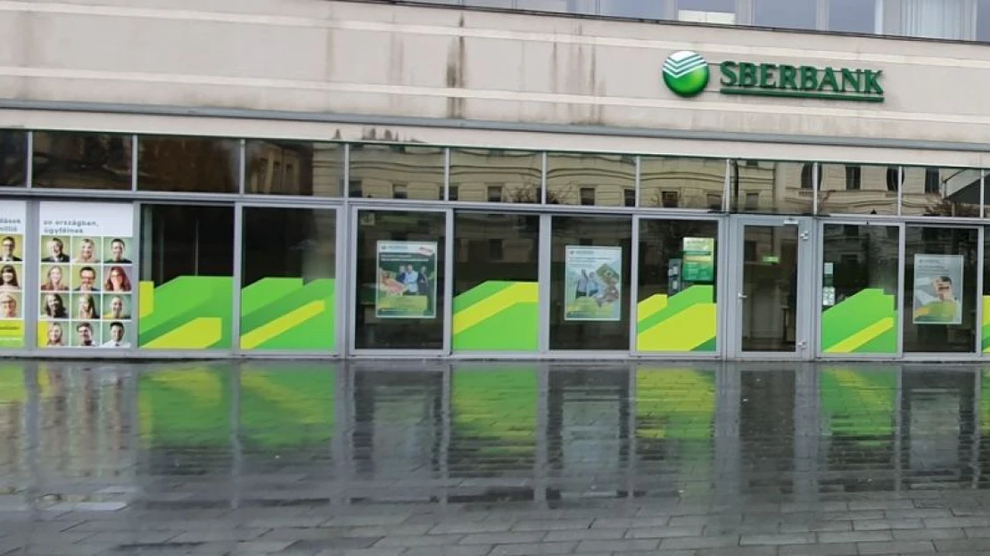 Negatív spirálba került a Sberbank, nem lehetett mást tenni, mint bezárni