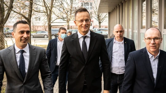18 perc alatt fogyott el a kormányzati segély, felfüggesztették a regisztrációt