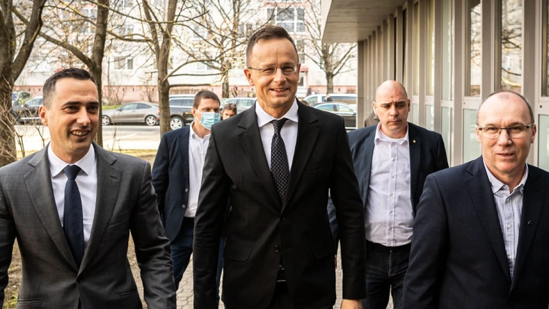 18 perc alatt fogyott el a kormányzati segély, felfüggesztették a regisztrációt