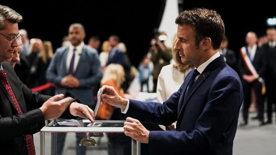 Francia és szlovén választások: mindkét országban elbuktak a magyar kormány által támogatott jelöltek