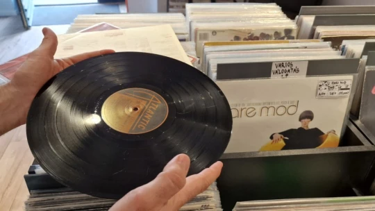 A Z generáció menti meg a lemezipart, de nem a zene miatt