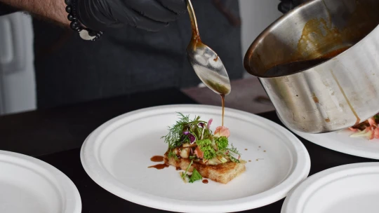 Zsíros kenyér kétezerért? Imádtuk – ilyen volt a jubileumi Gourmet Fesztivál