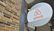 Terézváros fenntartja az Airbnb-tiltást: a főispáni felszólítás ellenére sem módosítanak