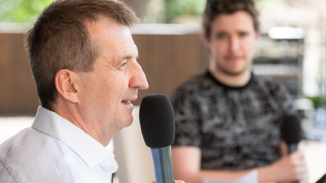 A Linkedinen hasító magyar salátagyáros: Aki nem szereti az embereket, ne menjen el vezetőnek