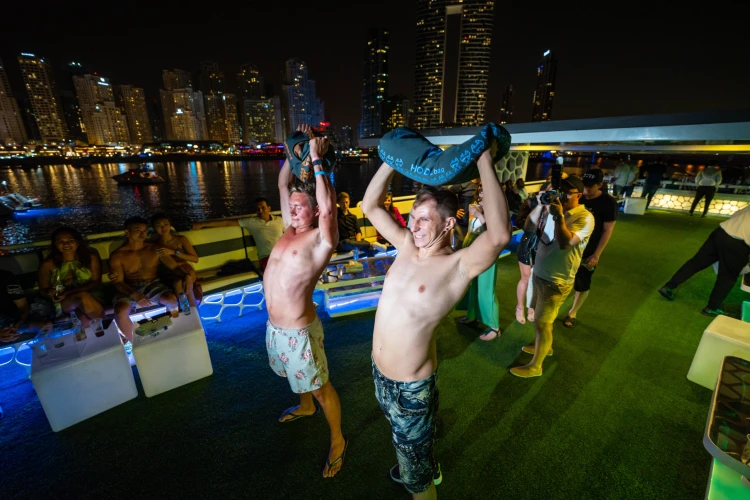 A bagdadi Big Daddy – ilyen egy elit, dubaji jachton szervezett hackerverseny belülről_8
