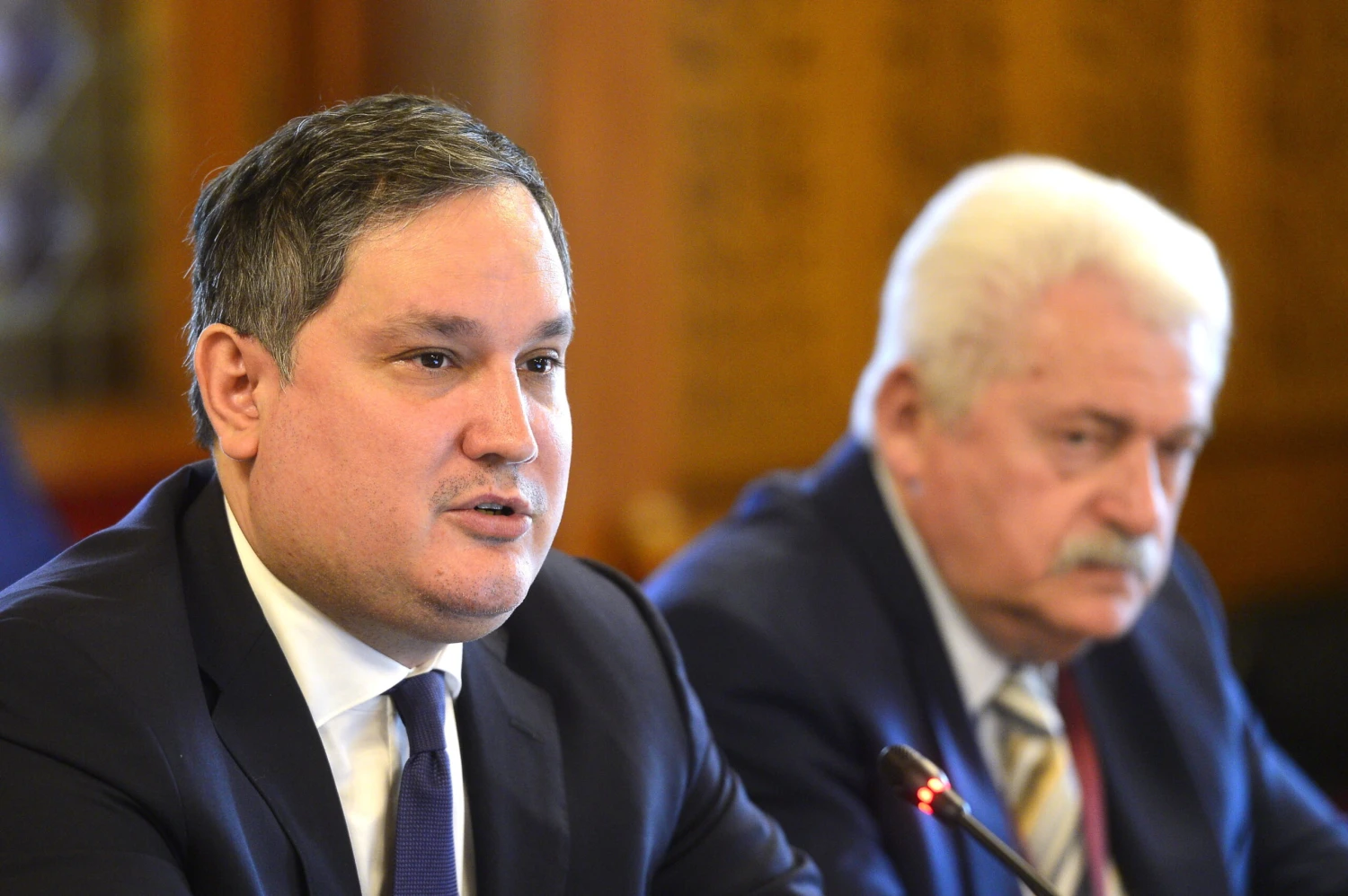 Hol képződnek valójában extra mértékű profitok? Nem ott, ahol a kormány adóztat