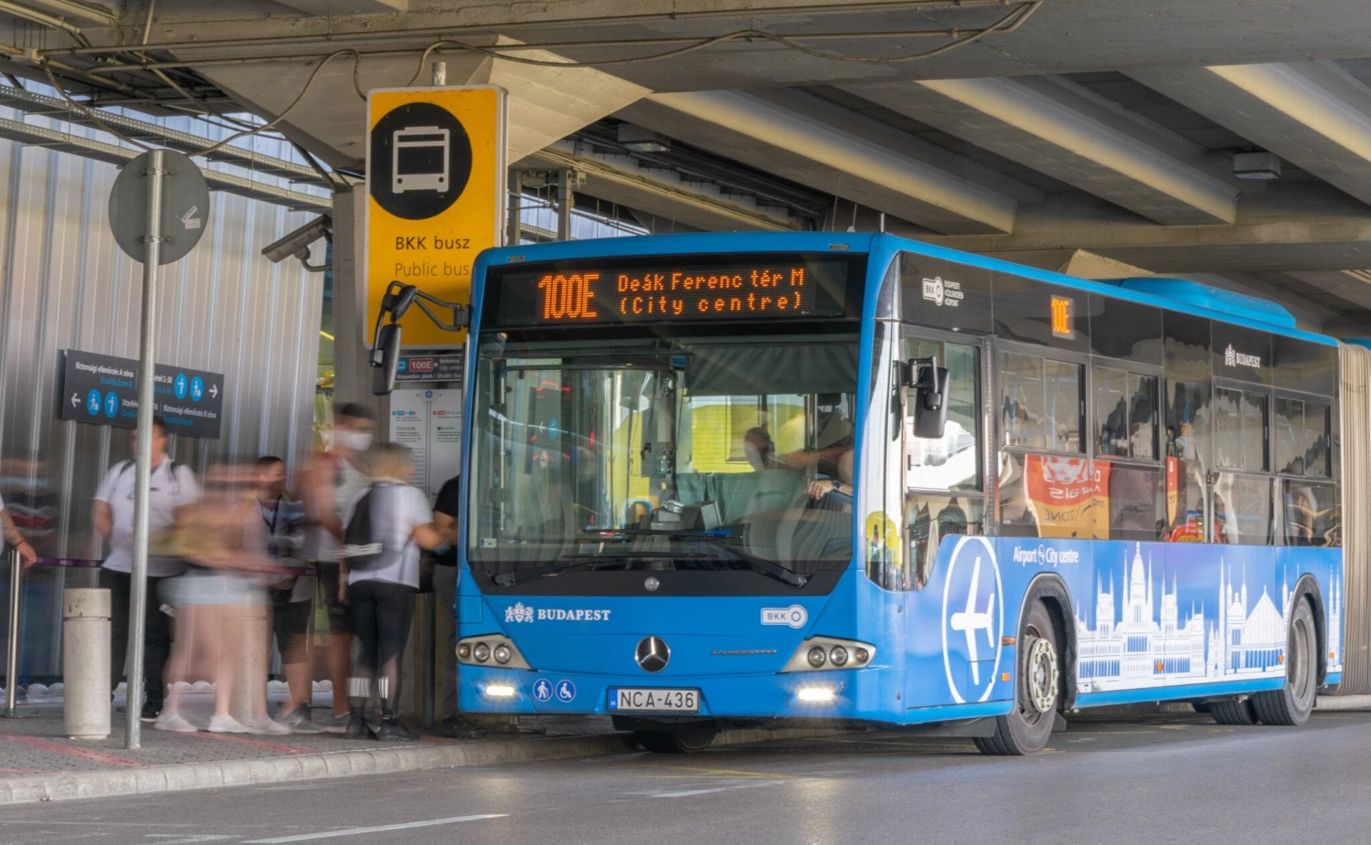 Reptéri busz: sűrűbb menetrend, sokkoló új jegyár