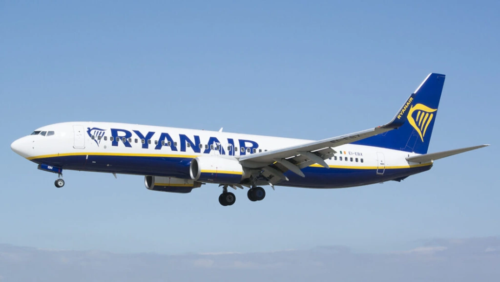 A Ryanair négy reptérről is kivonul a szomszédban