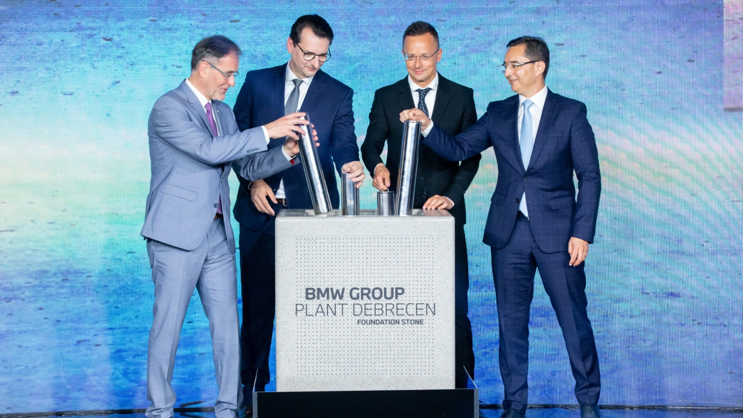 BMW-gyár: tényleg presztízsprojekt, de a reálisnál jóval többet költött rá a magyar állam