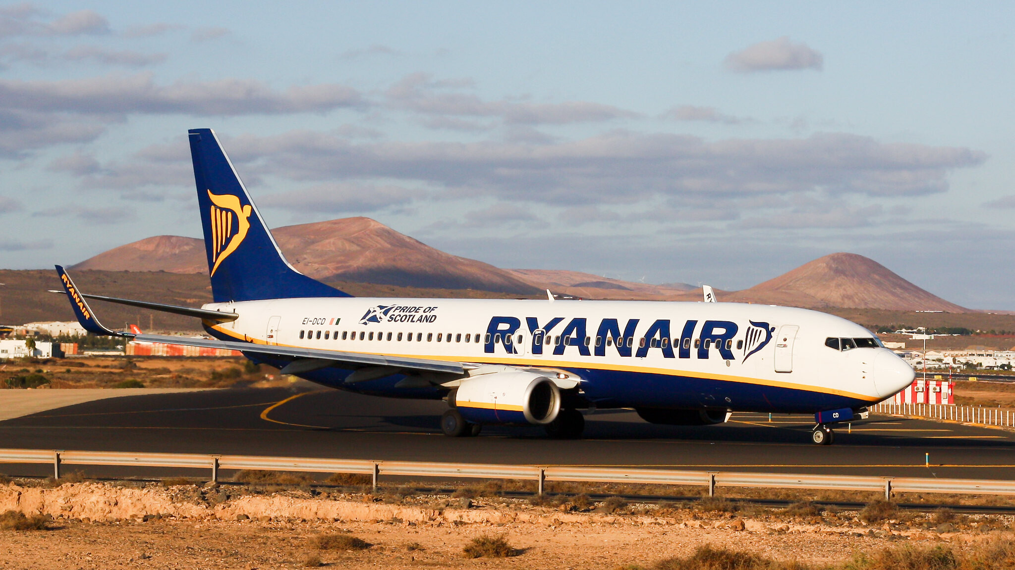Soron kívüli vizsgálattal vág vissza a kormány a Ryanairnek