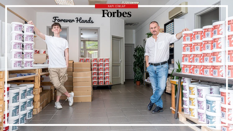 Kállai JAnkó és Zoltán, Forever Hands