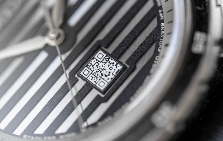 Egyedi, limitált, random: így lép be a legnépszerűbb magyar óramárka a digitális valóságba_2