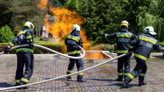 Olaj a tűzre – jó ötlet pénzesővel küzdeni a pénzromlás ellen?