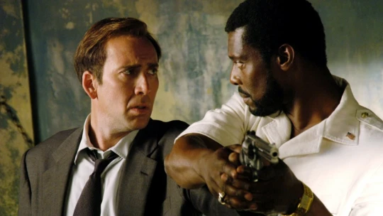 A Nicolas Cage-féle fegyvernepperbe vetheti minden maradék reményét a bebörtönzött kosárlabdázó