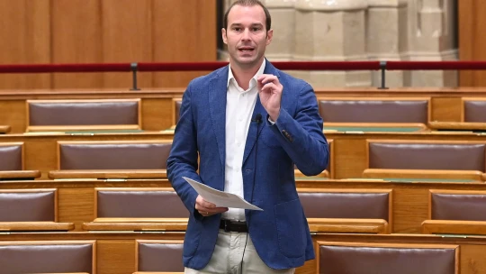 Kormánypártok: nincs is nagy tiltakozás a katamódosítás miatt
