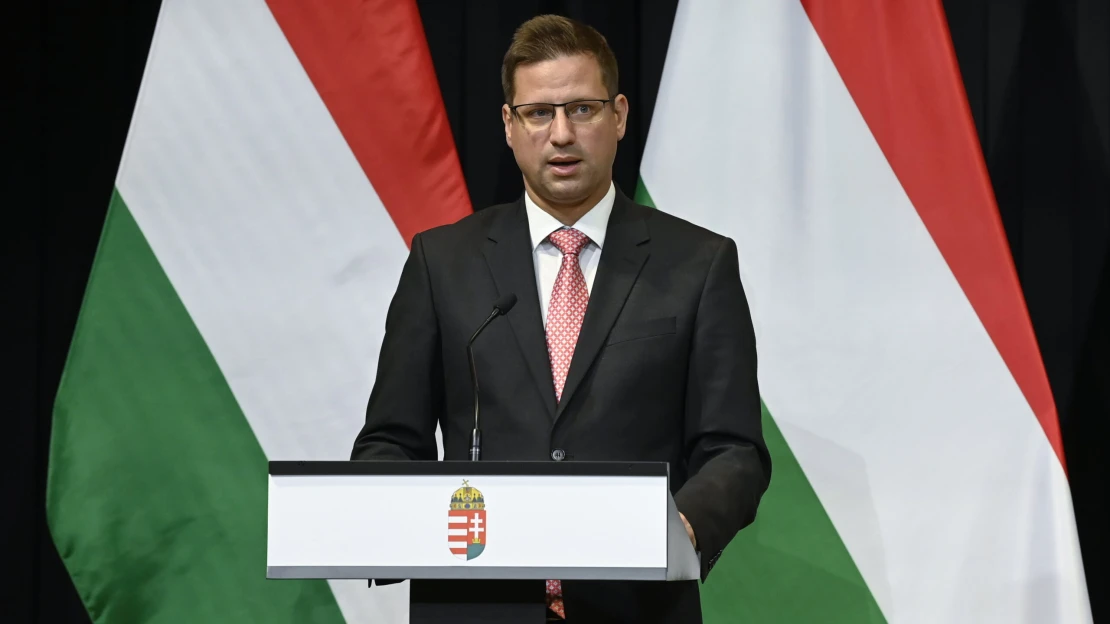 Itt a bejelentés, vége az eddigi benzinársapkának