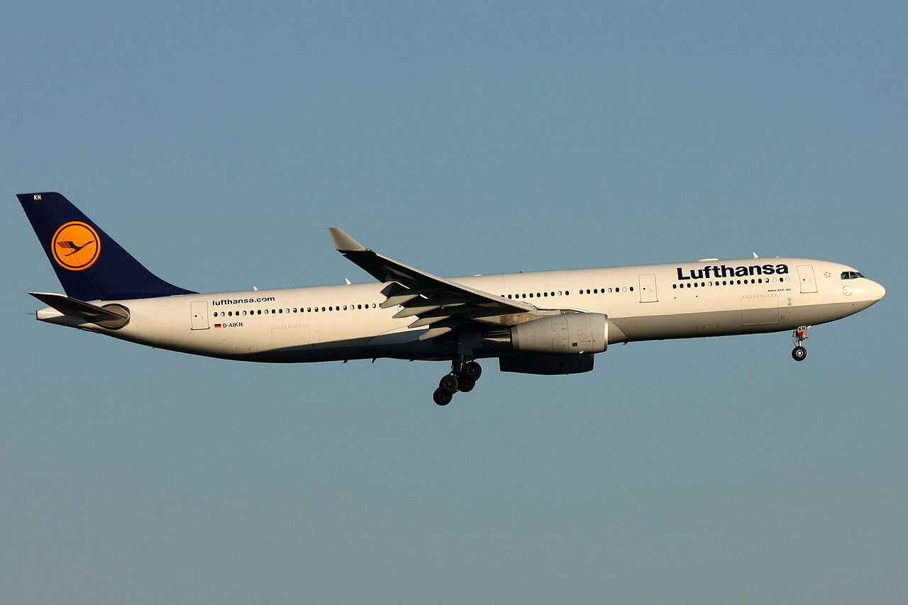 Ezer járatát törölte a Lufthansa dolgozói sztrájkja miatt