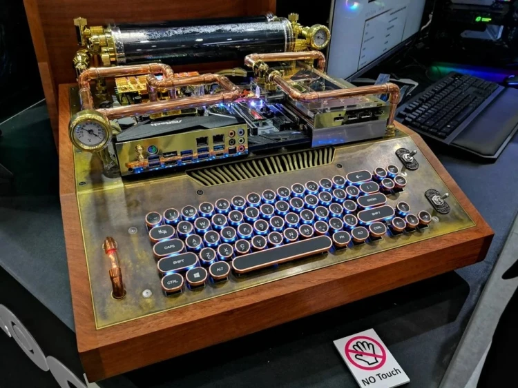 Mindennek tűnik csak számítógépnek nem – pedig az és simán lehet használni is, csak közben extrém jól néz ki_0