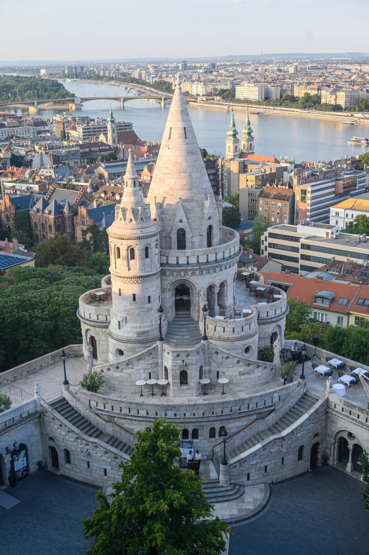 Így néz ki Budapest legújabb és legmenőbb rooftop koktélbárja és páratlan panorámája_9