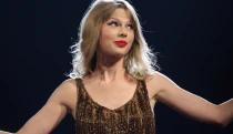 Taylor Swift minden korábbi rekordját megdöntötte az új albummal