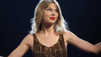 Taylor Swift minden korábbi rekordját megdöntötte az új albummal