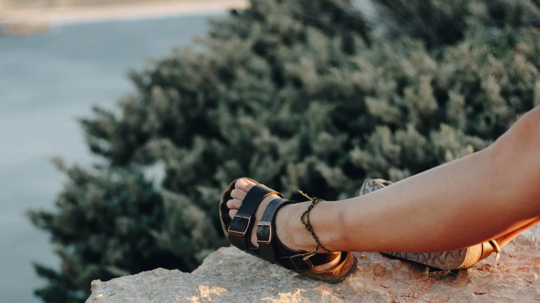 Okkal ilyen ronda – a Birkenstock menetelése a cipőtalpaktól a Louis Vuitton tulajdonosáig