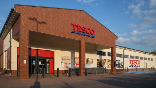Tesco-vezér: Recesszióra felkészülni, természetes, hogy az infláció miatt inkább a saját márkást veszik