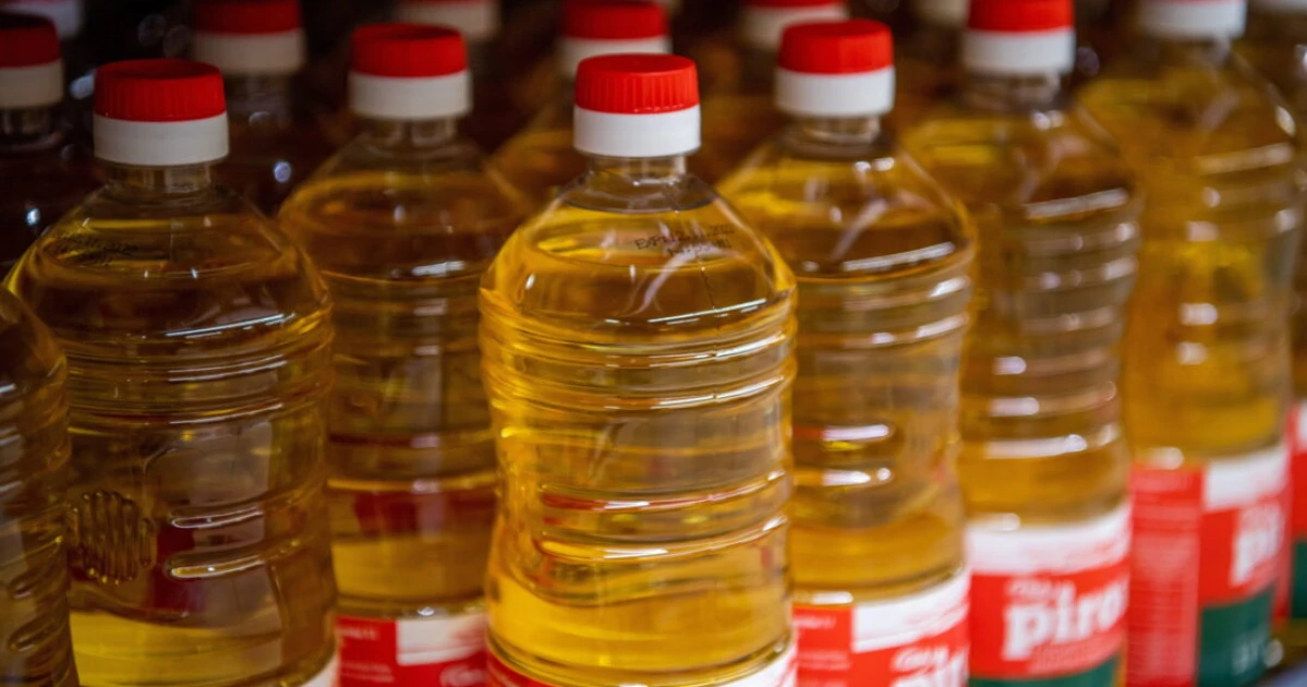 Gyanúsan nagyot drágult az étolaj, vizsgálódik a GVH