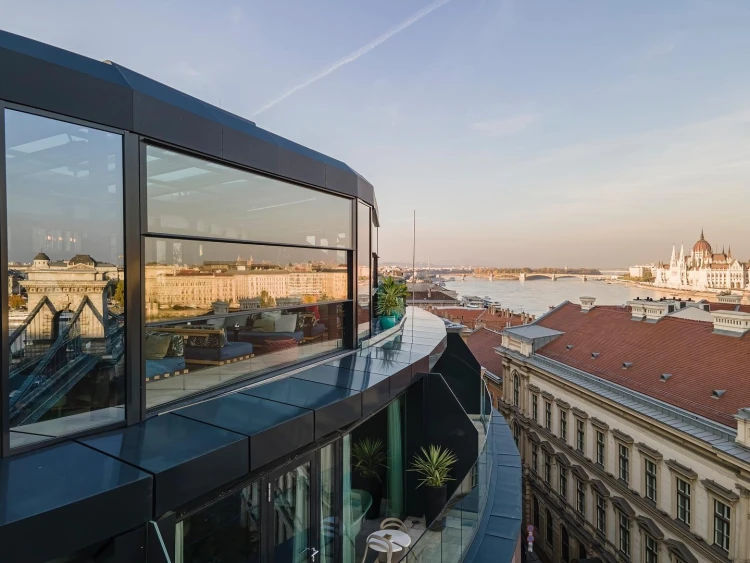 6 rooftop bár, ahol naplemente mellett élvezheted a koktélod_3