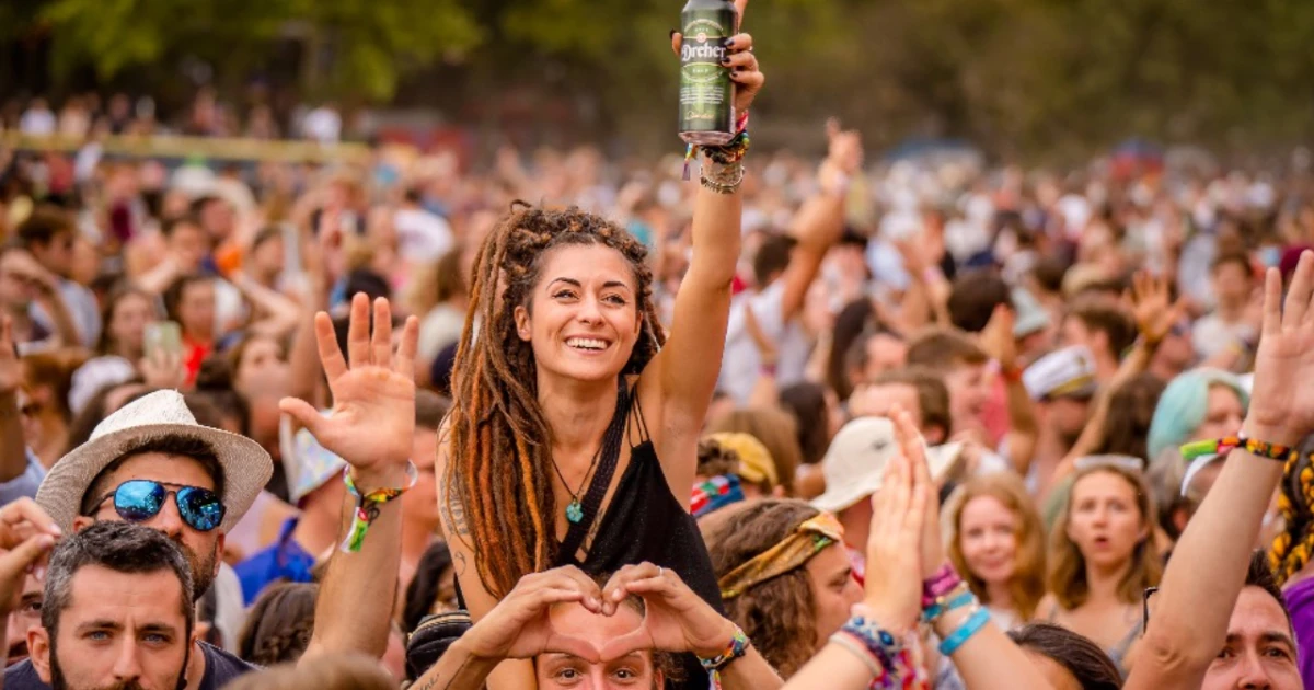 Sörakció minden délután – így spórolhatsz a Szigeten