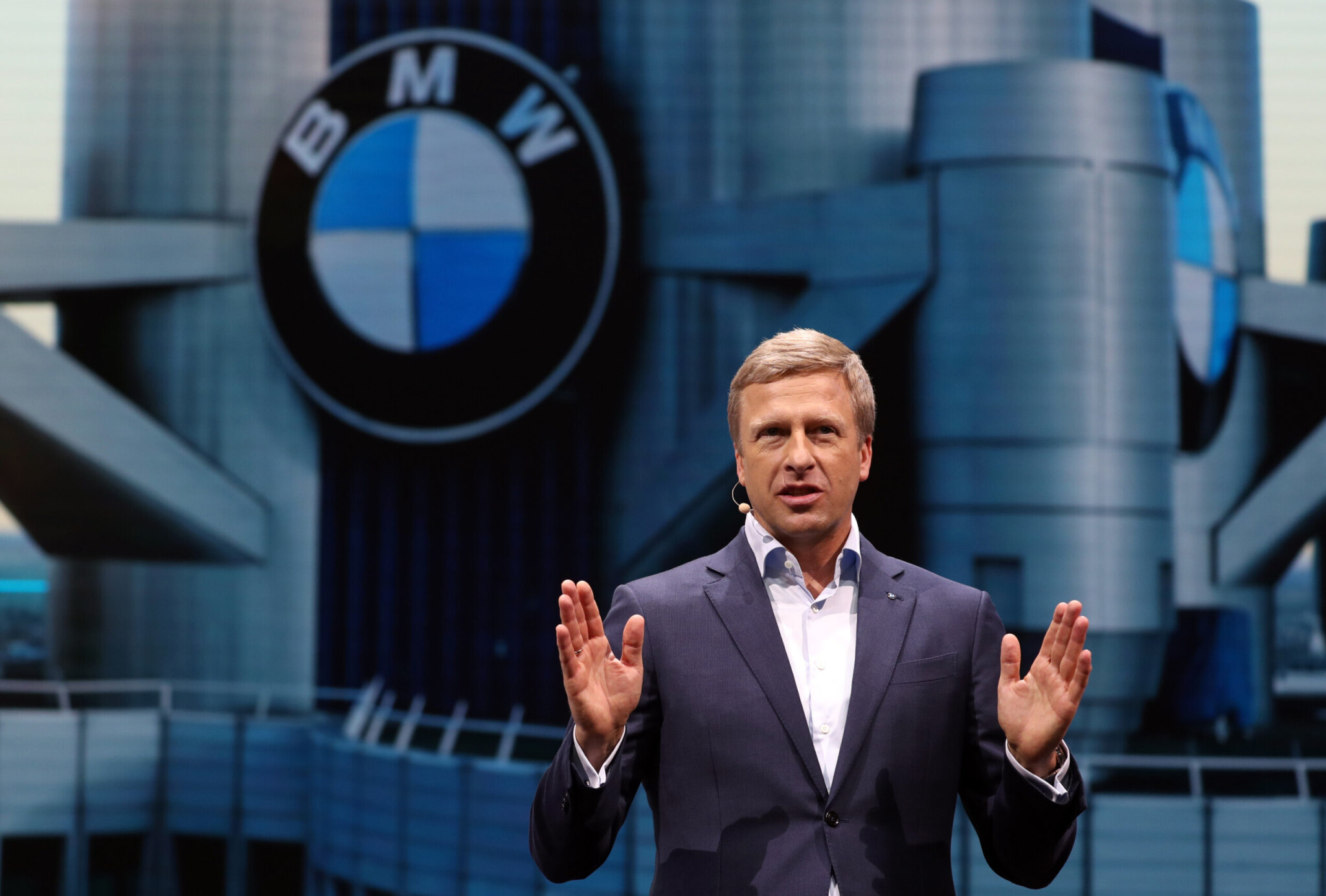 Meglesz a böjtje az esztelen átállásnak, figyelmeztet a BMW-vezér