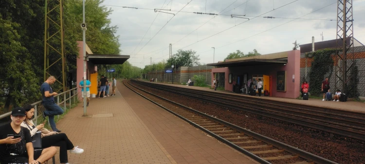 Nem szexi, de az apokalipszist is túléli: mi az a strapatelefon, és kinek válhat be?_4