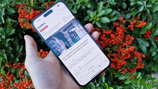 Megéri kifizetni közel egymilliót az új csúcs iPhone-ért?