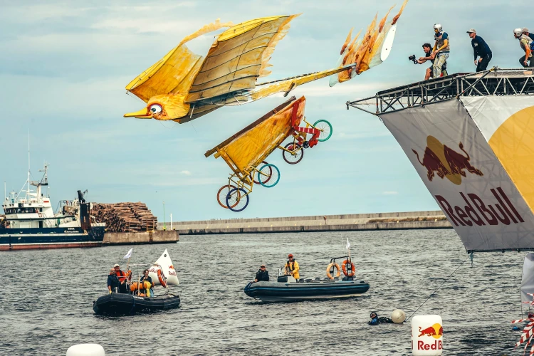 Galéria: Mit hagy maga után a Red Bull dollármilliárdos alapítója?_9