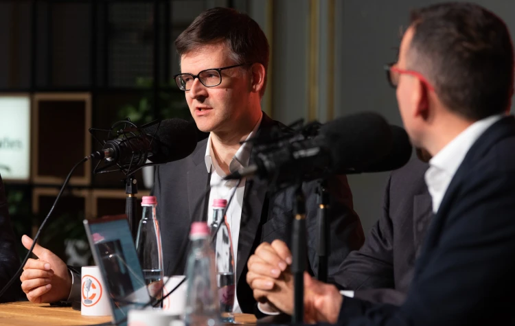 Érdemes megfontolni, hogy legyen saját devizatartalékunk is_7