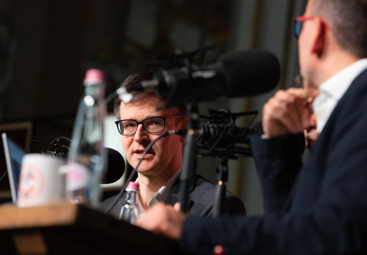 Érdemes megfontolni, hogy legyen saját devizatartalékunk is_8