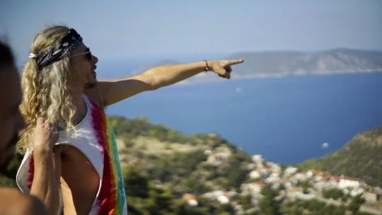 Ugyanolyan gyönyörű, mint Santorini, csak negyedannyiba kerül – Steiner Kristóf csodálatos világa Methana félszigetén