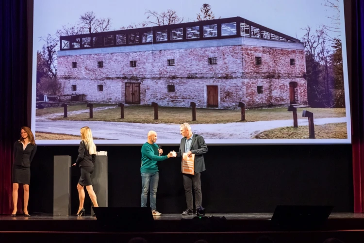 Az új OTP-székháztól a derekegyházi templomig: íme, 2022 legszebb épületei és tervei_5